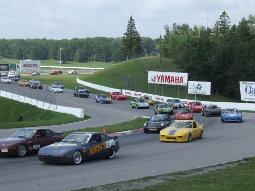 Canadian Tire Motorsport Park only a 11 km drive.
