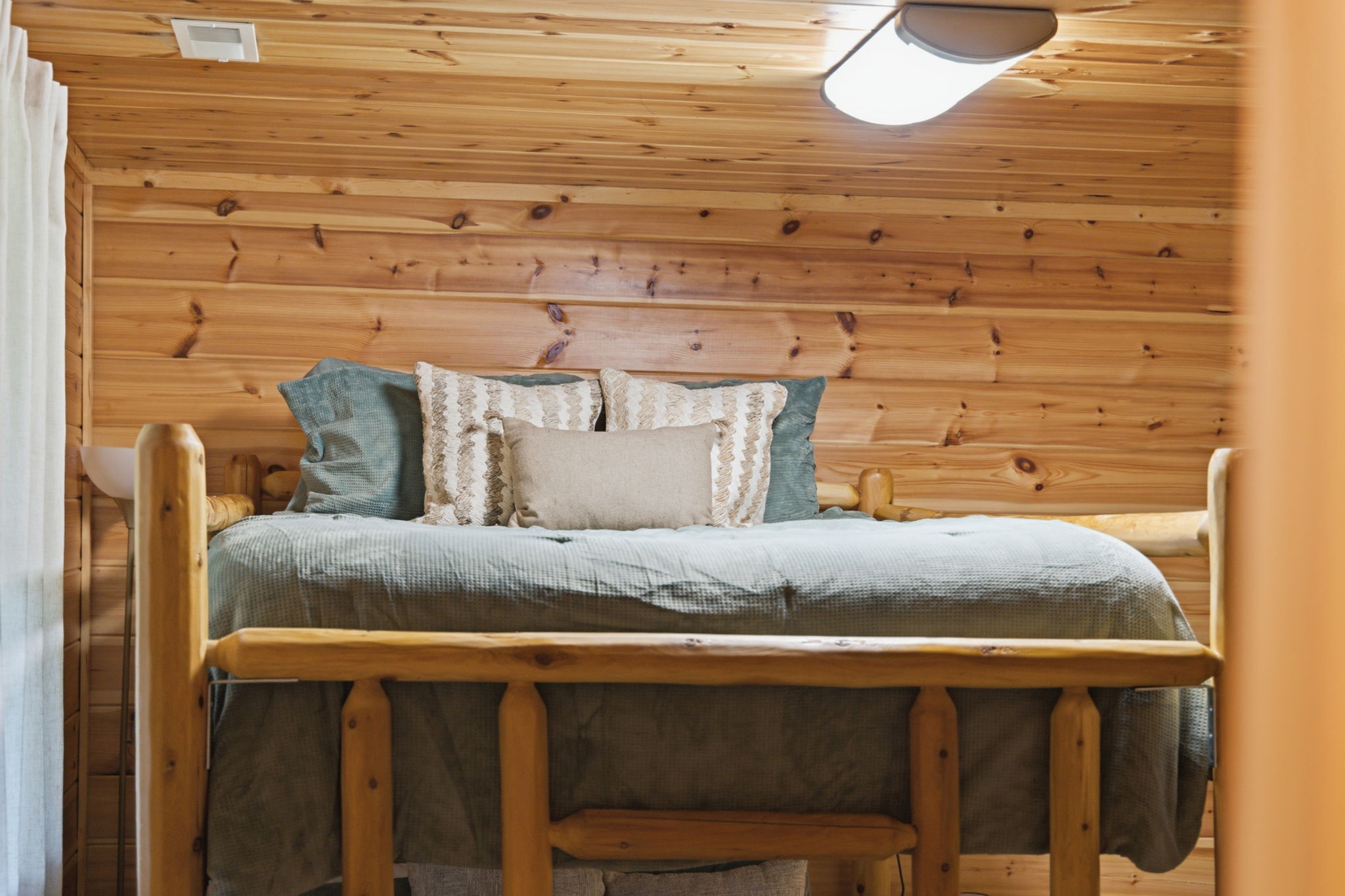 Firefly Hollow Lodge | Photo 73