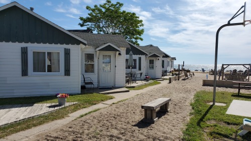 Our cottages all face the lakefront