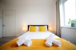 OneStop Short Lets Canning Town Double Bedroom