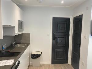 Apt.8Picture represents the type Studio Premium Private Bathroom. It might not be exactly the same as per booking. All same type of apartments are allocated subject to availability per booking