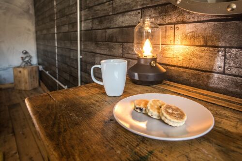 Twm - complimentary Welsh Cakes