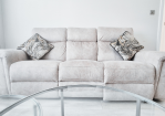 Living room: Comfy seating