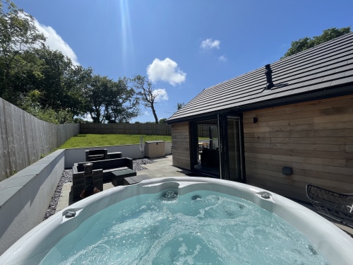 Oak Cottage - Hot tub 