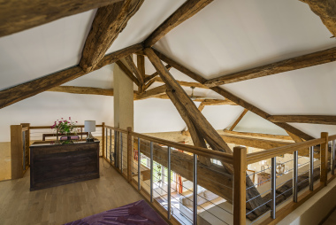 MEZZANINE VUE SUR LE BUREAU