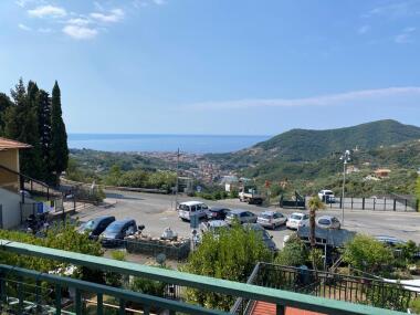 Vista mare dal balcone