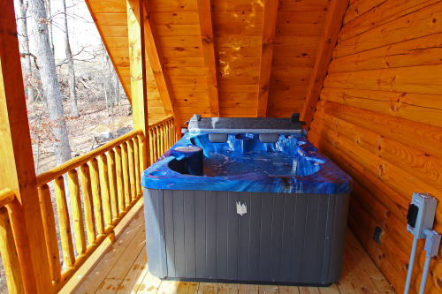Hot Tub 2, on Upper Balcony