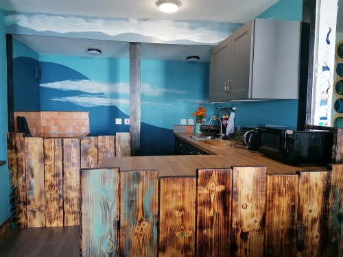 3 bedroom boutique art apartment with sea views