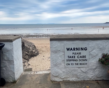 direct access to beach