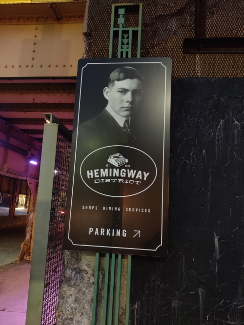 The Hemingway combines an incredible roster of restaurants, with excellent communications to the Chicago Loop and beyond.  