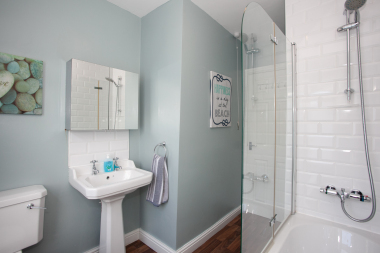 Upstairs Bathroom