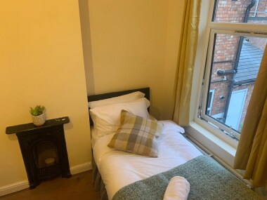 one superking bed plus one single, or three singles (Subject to request)