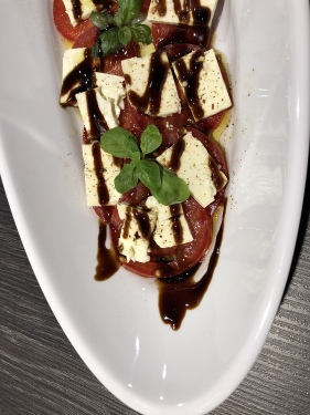 hausgemachte Salate 