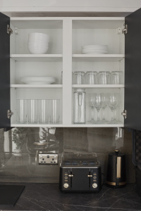 Fully equipped kitchen with everything you need for a comfortable stay.