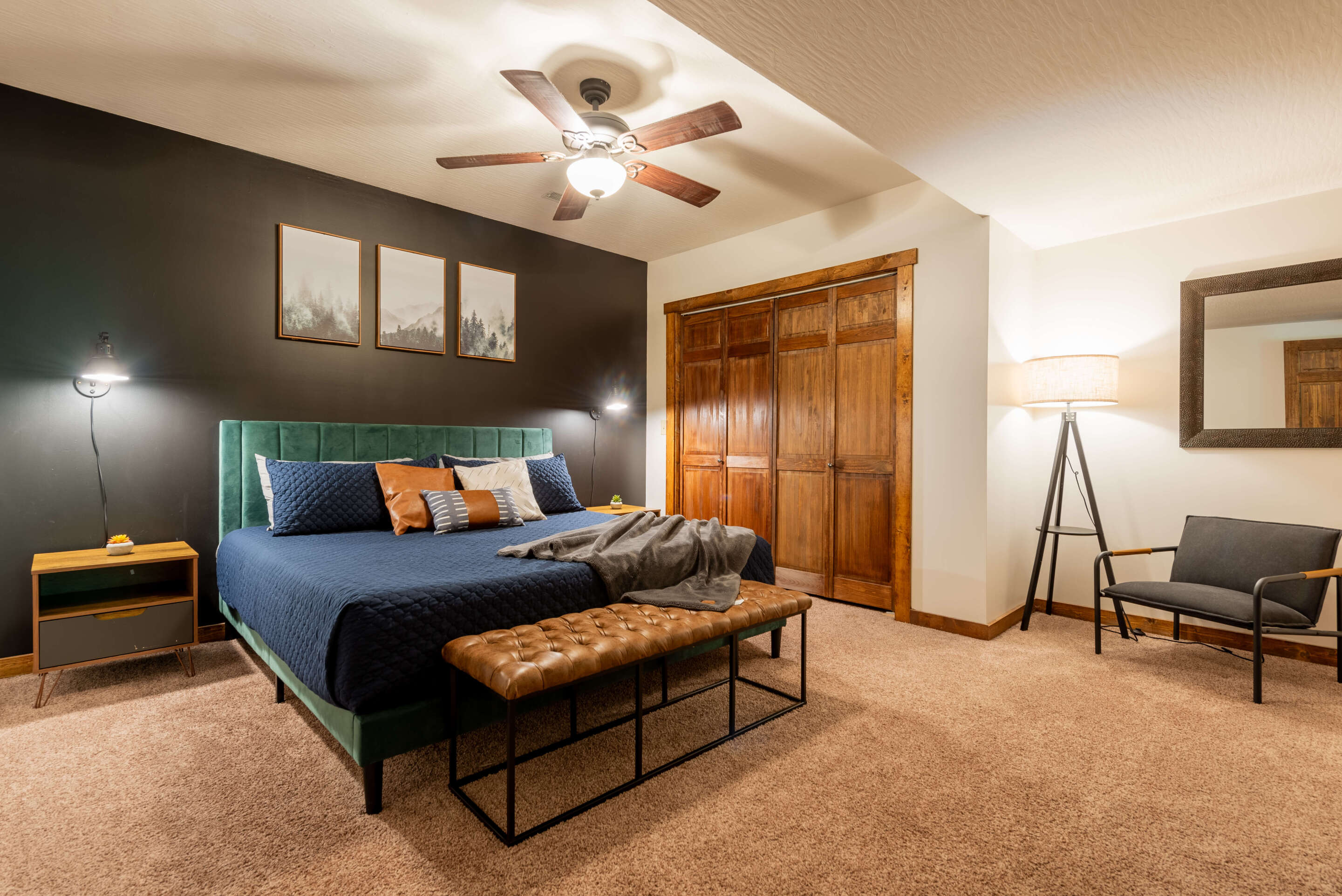 Majestic Lodge | Photo 19