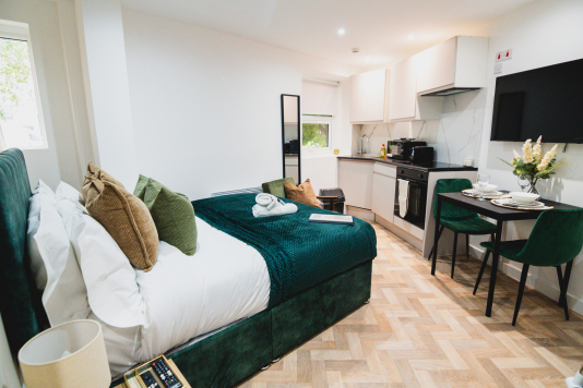 Studio Apartment 