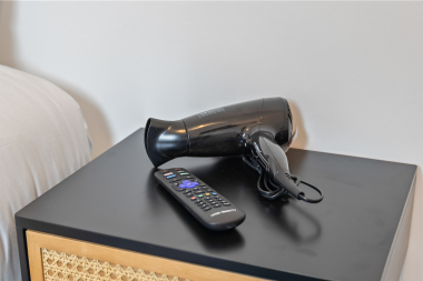 Hair Dryer & Smart TV