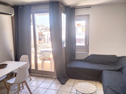 climatisation reversible dans le salon