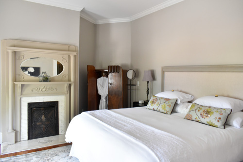 Suite 1