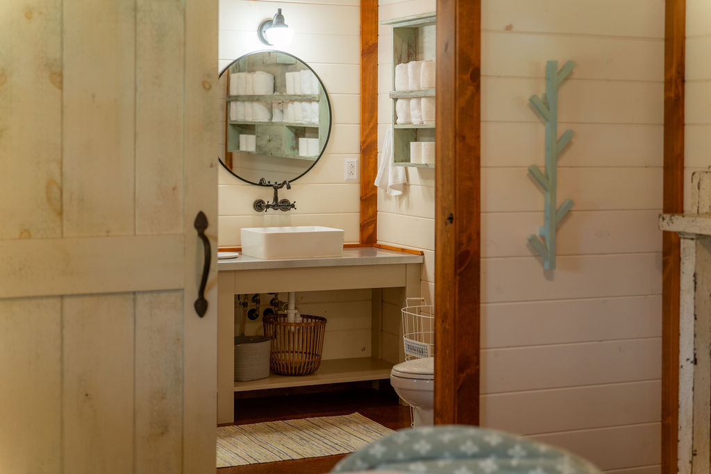 The Farmhouse on Barton | Photo 36