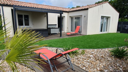 Jardin vue façade villa