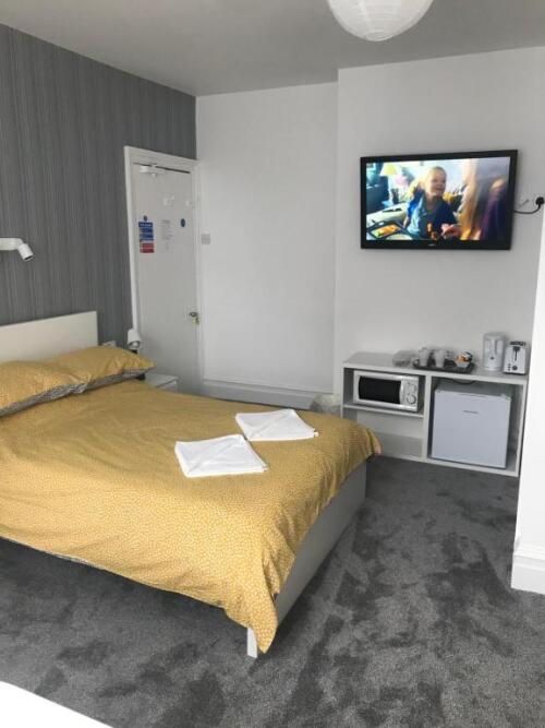 Double En-Suite with Bunk-bed