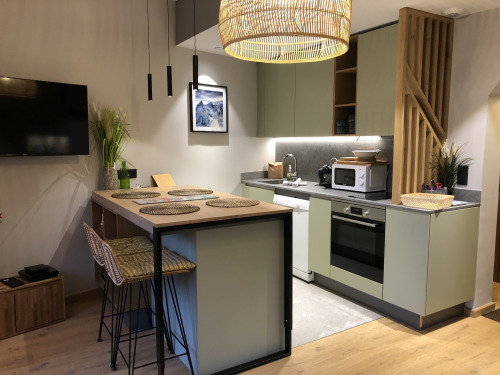 CUISINE ET TABLE A MANGER