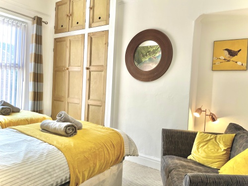 Bedroom 2- Spacious bedroom with 2 single beds and plenty of wardrobe space