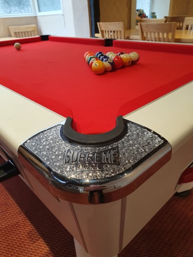 Supreme Pool Table with Spots and Stripes
