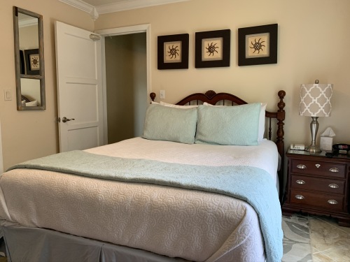 Queen Room with Garden View
