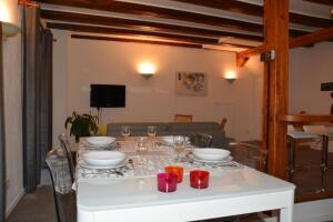 Table de salle à manger