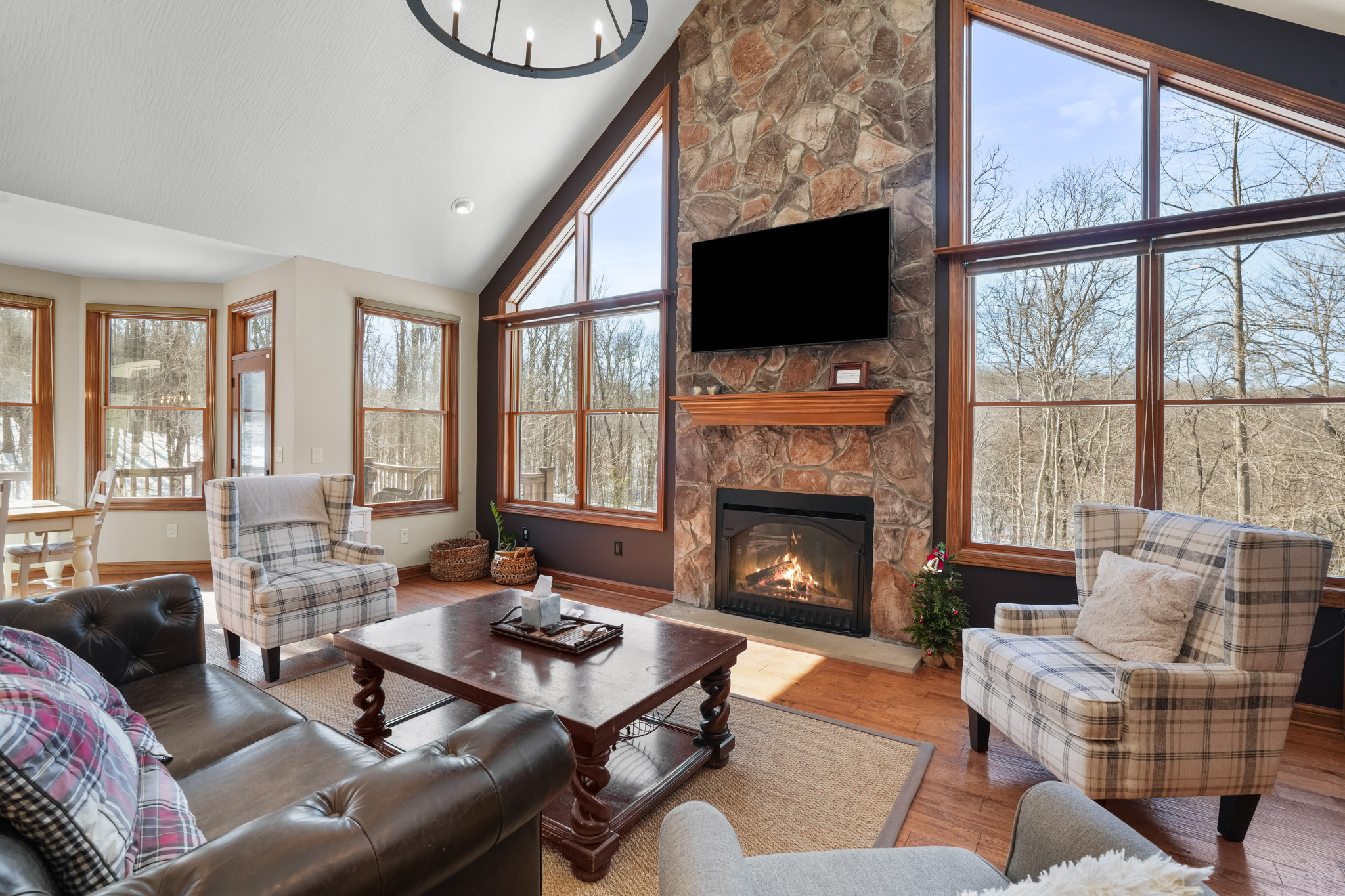 All Seasons Lodge | Photo 9