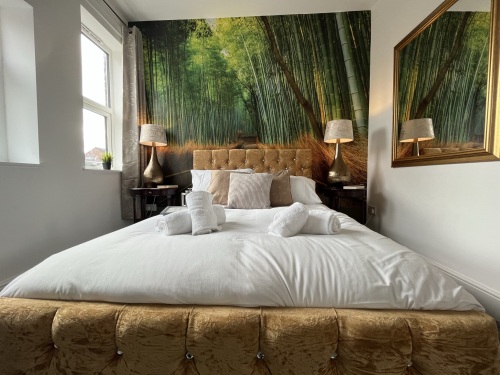 Studio 4 - Fresh linen and comfy double mattress so you can get cosy and re-charge