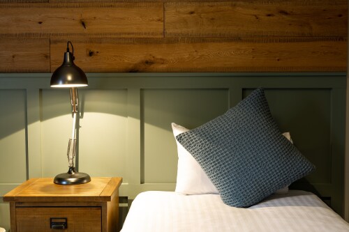 Twin room-Ensuite - Base Rate