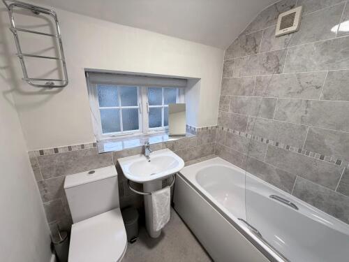 Fresh and bright bathroom