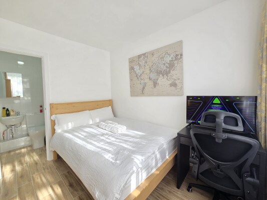 Room 4