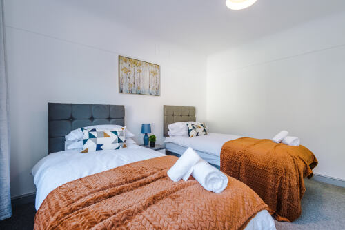 Relaxing bedroom - two beds