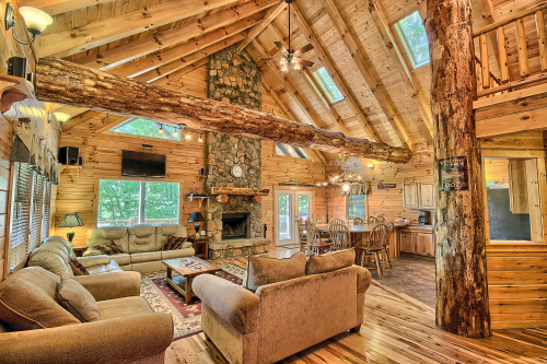 Wide View of Great Room, from Entrance Door, Rocky View Lodge