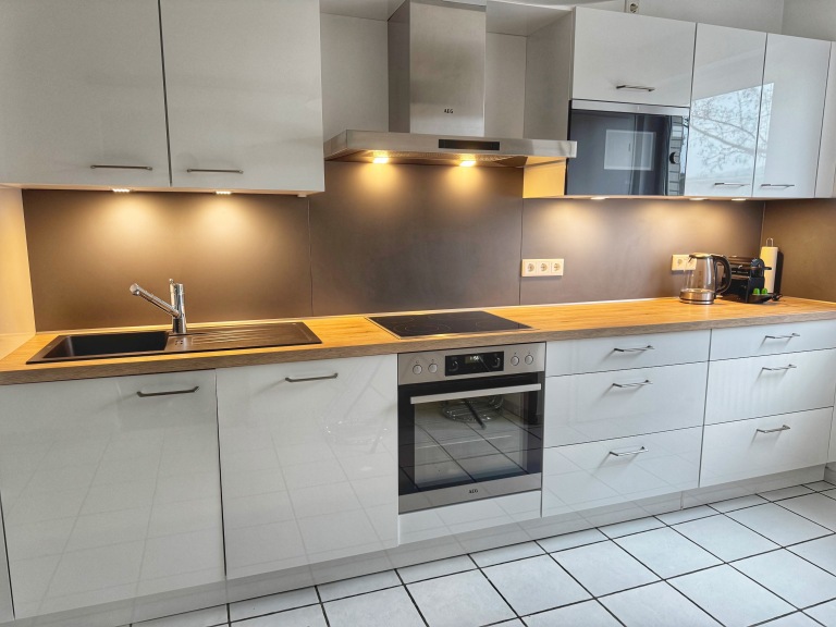 3 Zimmer Wohnung mit Garten