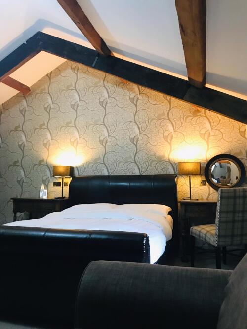 Double room-King-Ensuite-Courtyard view-1st Floor