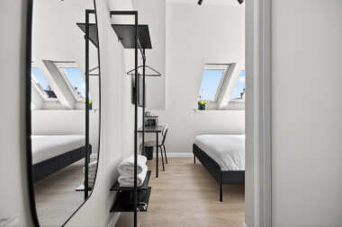 Deluxe Double Bedroom 
