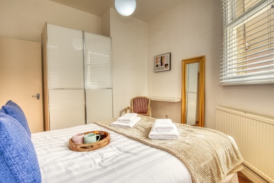 Double Bedroom with Large Wardrobe