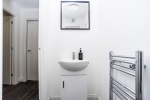 A clean and accessible ground-floor toilet, ideal for busy mornings and larger groups.