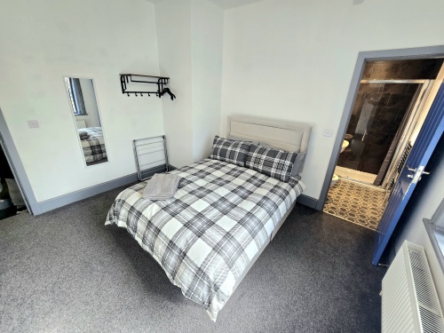 Room 2 Bedroom