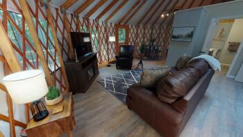 Urban Pine Yurt- Hocking Hills Yurts and Cabins - 