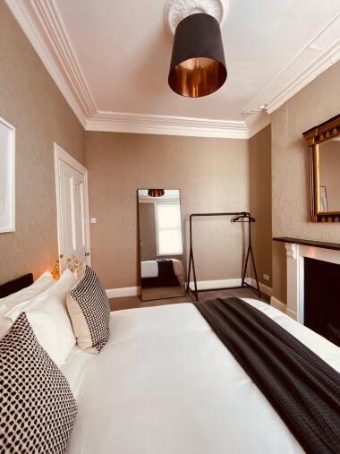 King Room with fireplace