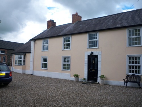 Family room-Ensuite with Bath-Garden View-1