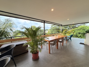 terrasse principale, réception