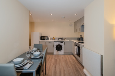 Kitchen & Dining area