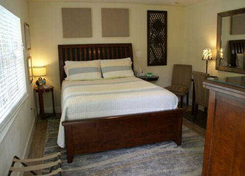 Island Sands Deluxe Room